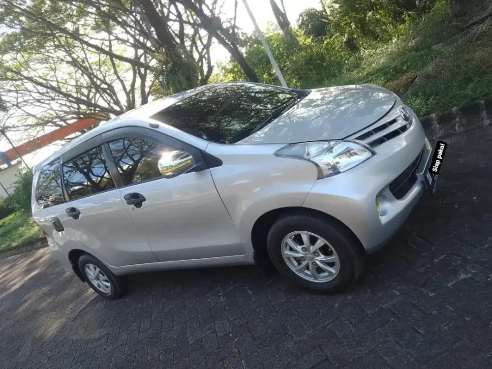 Avanza Tipe G Manual 1.3 kondisi siap pakai surat lengkap hidup