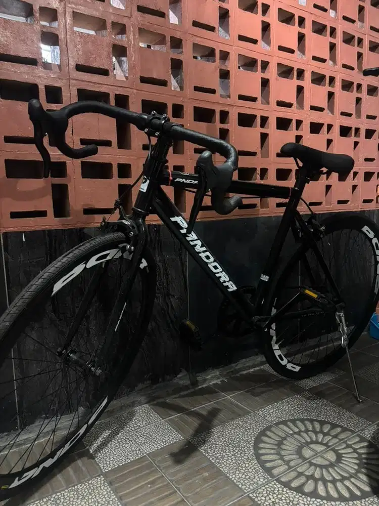 Dijual sepeda baru 2 kali pakai