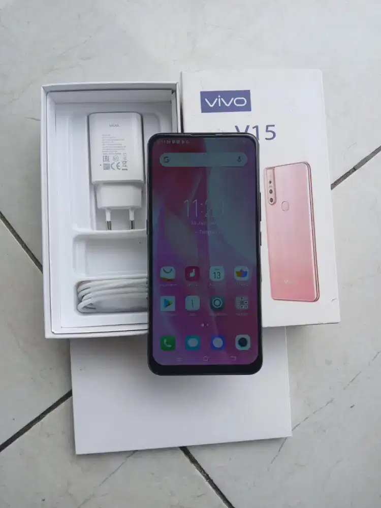 VIVO V15 RAM 8/256
