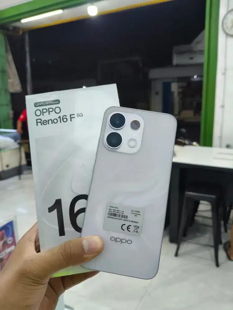 Oppo Reno 16f 8/256