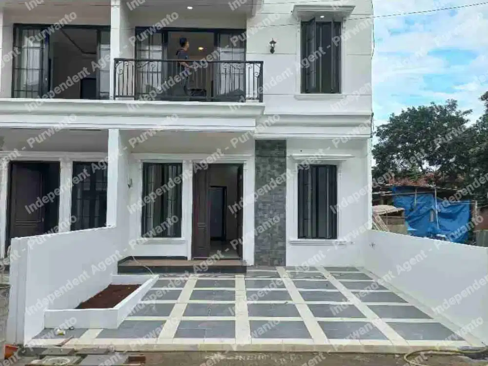 DIJUAL RUMAH CAKEP 2 LANTAI DEKAT STASIUN DEPOK
