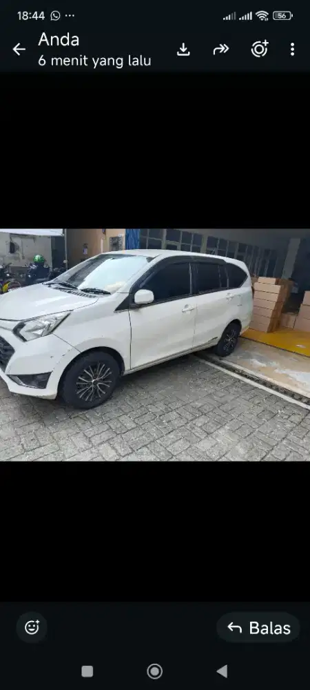 Dijual mobil Daihatsu Sigra 2016