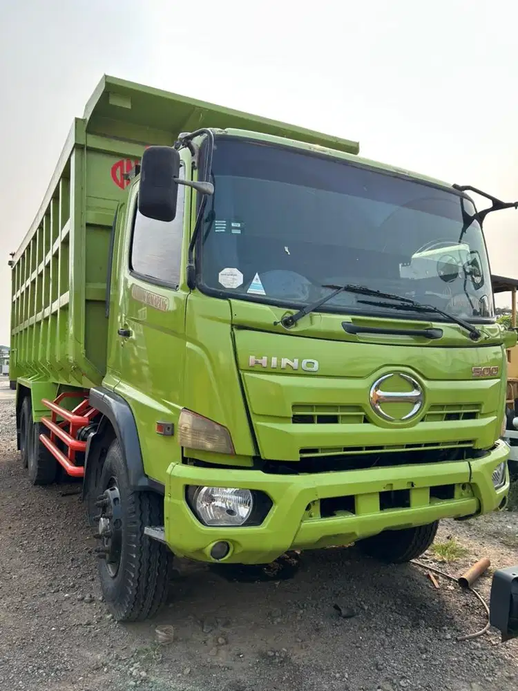 Hino Lohan 500 FM 260 JD