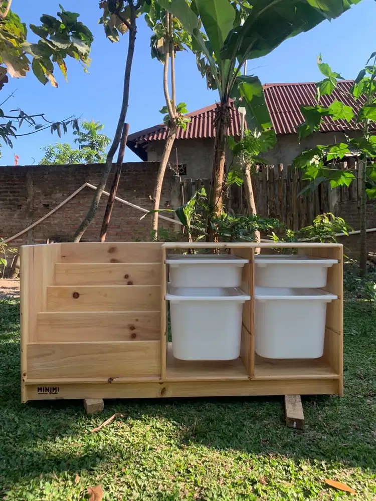 Rak trofio 3x2 include bak trofio kecil besar