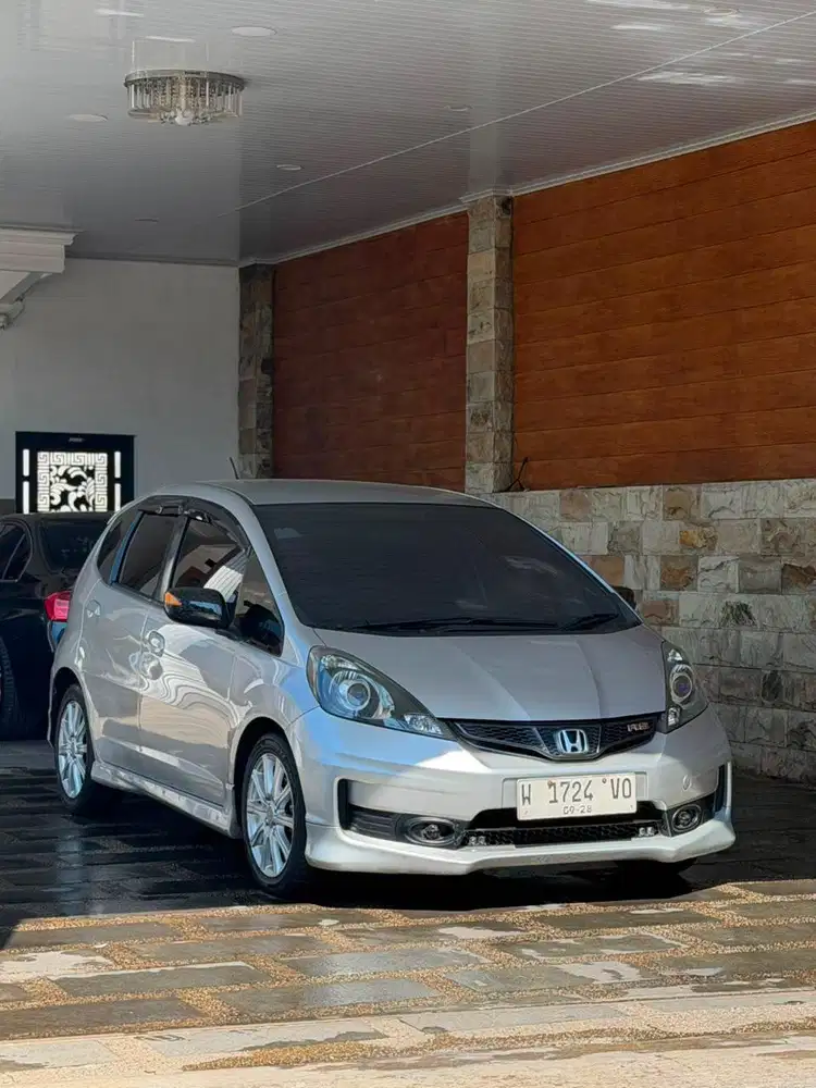 Honda jazz rs matic 2013