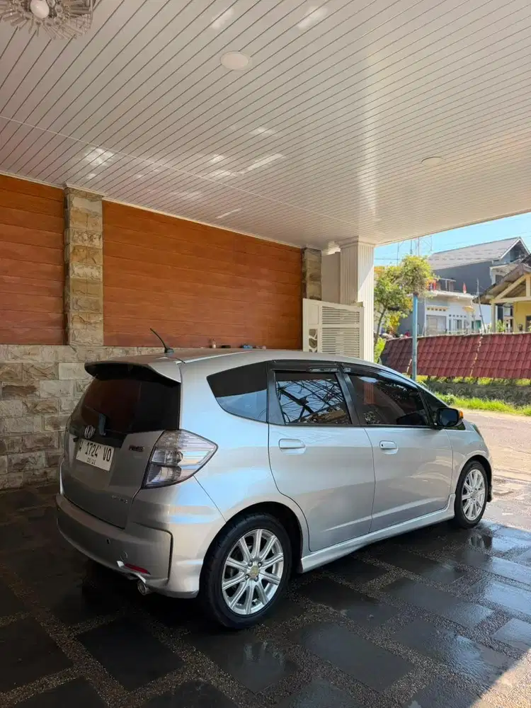 Honda jazz rs matic 2013