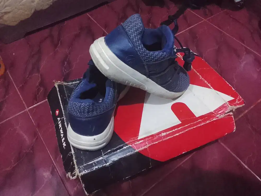 dijual sepatu airwalk anak