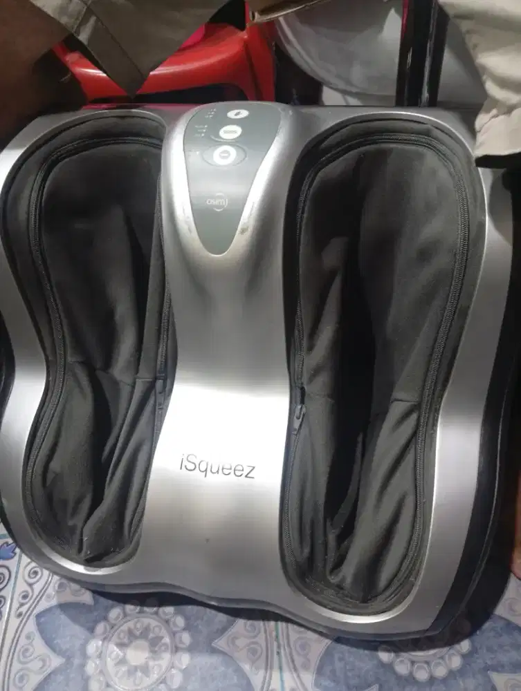 Alat Pijat kaki Isqueez