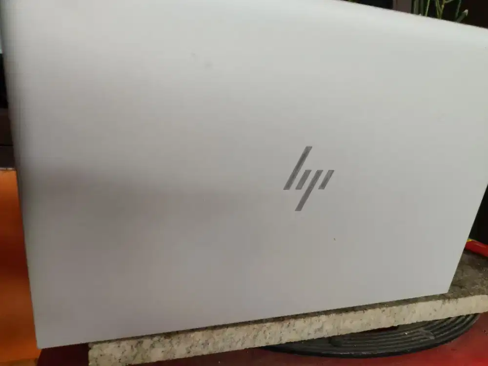 Laptop HP Elitebook 845 G8