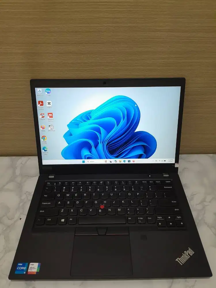 Lenovo T14 gen2, Core i5 Gen11, Ram 16GB, SSD 256GB, irisX, 14IN FHD