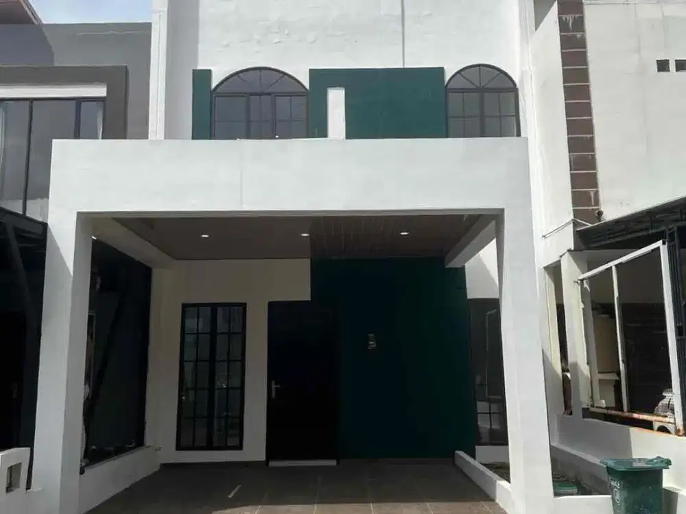 DIJUAL RUMAH 2 LANTAI BEVERLY GREEN KONDISI SUDAH RENOVASI