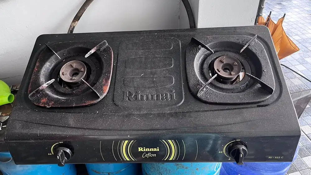 Kompor gas 2 tungku Rinnai