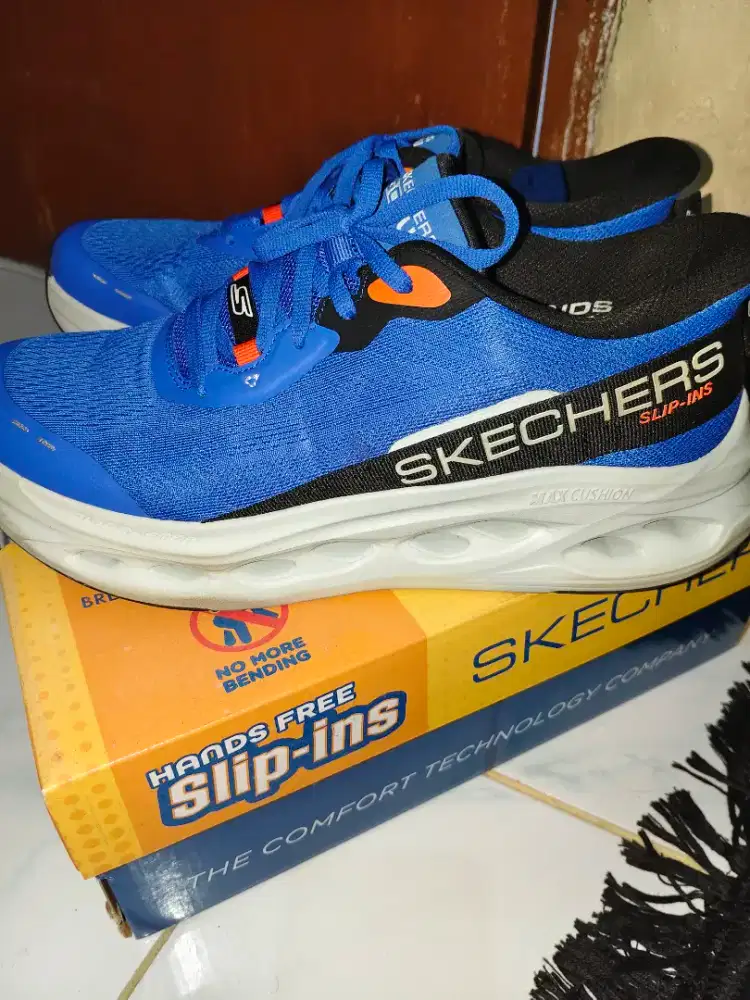 Sepatu Ori Skechers Biru mulus