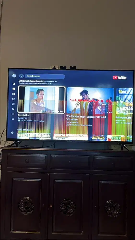 TV Polytron smart TV 50 inch UHD rusak sesuai foto