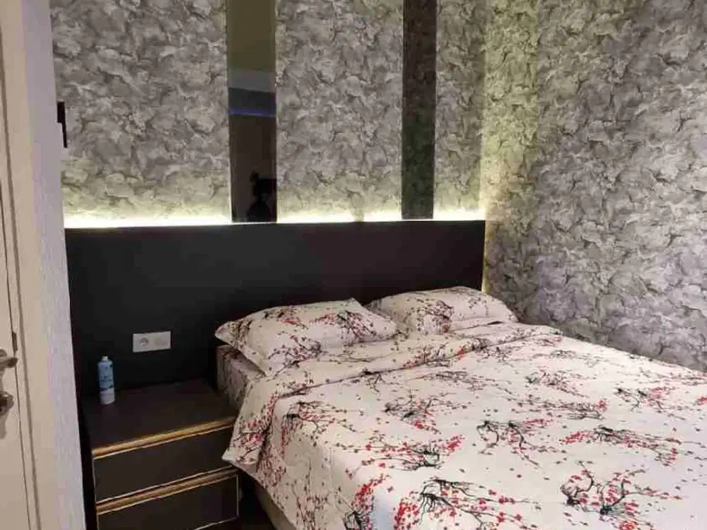 DISEWAKAN Apartemen New Gress AMOR 2BR Lantai 3