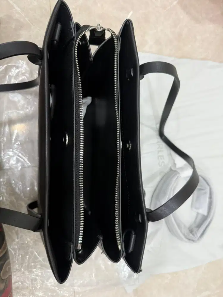 Tas Charles & keith