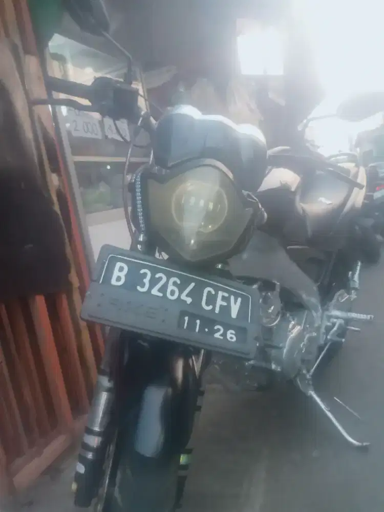 DI JUAL CEPAT MOTOR VIXION OLD