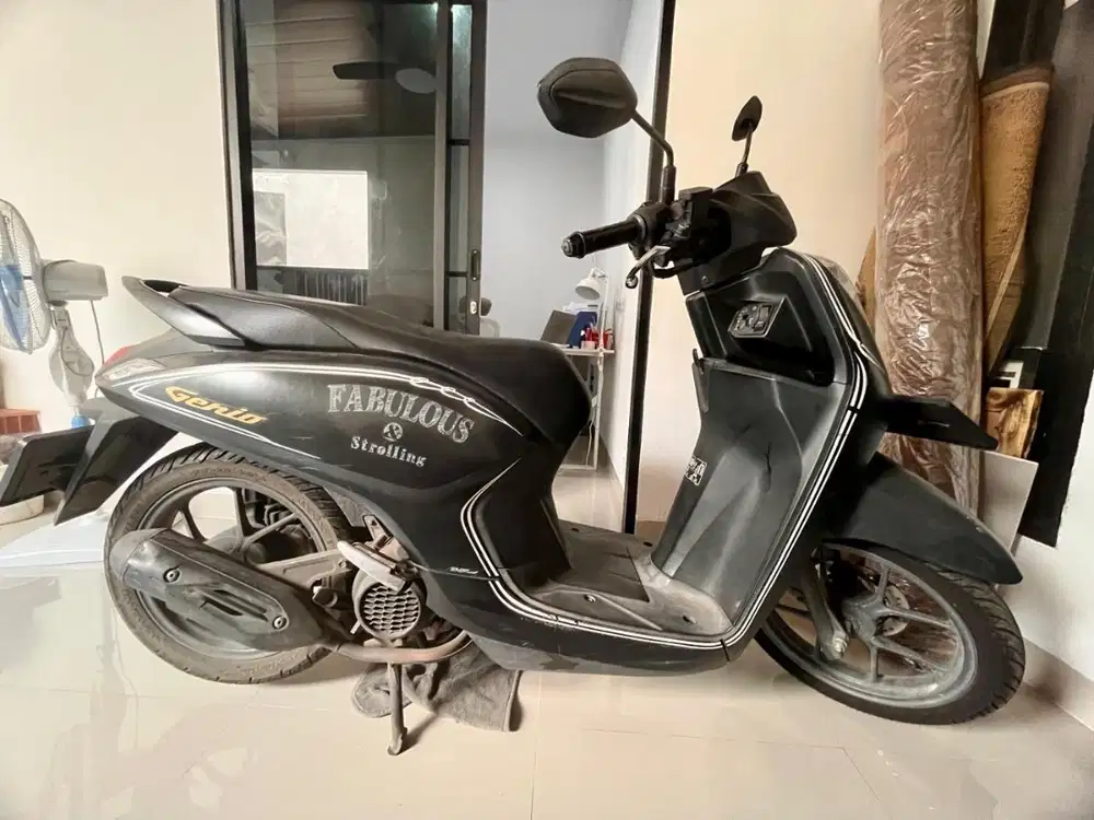 Dijual motor pemakaian wanita