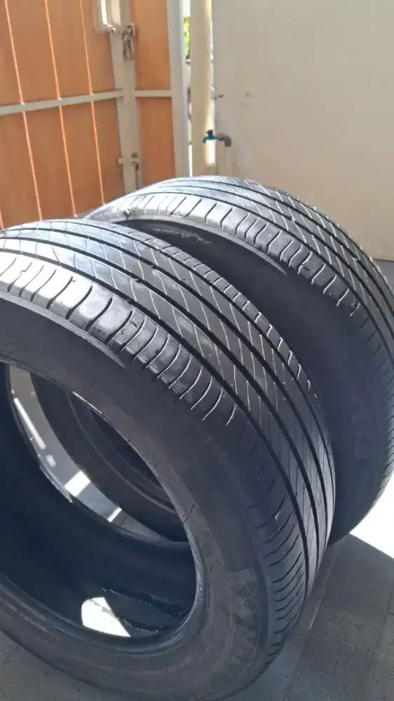 Dijual ban merk MICHELIN PRIMACY 215/55 R17
