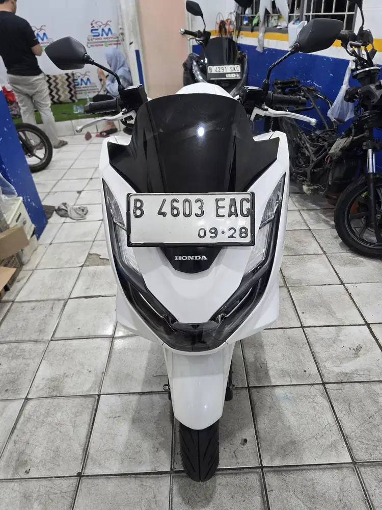 DP MINIM 2.500 CASH KREDIT NEW HONDA PCX 160 CBS ISS THN 2023 PJK IDUP