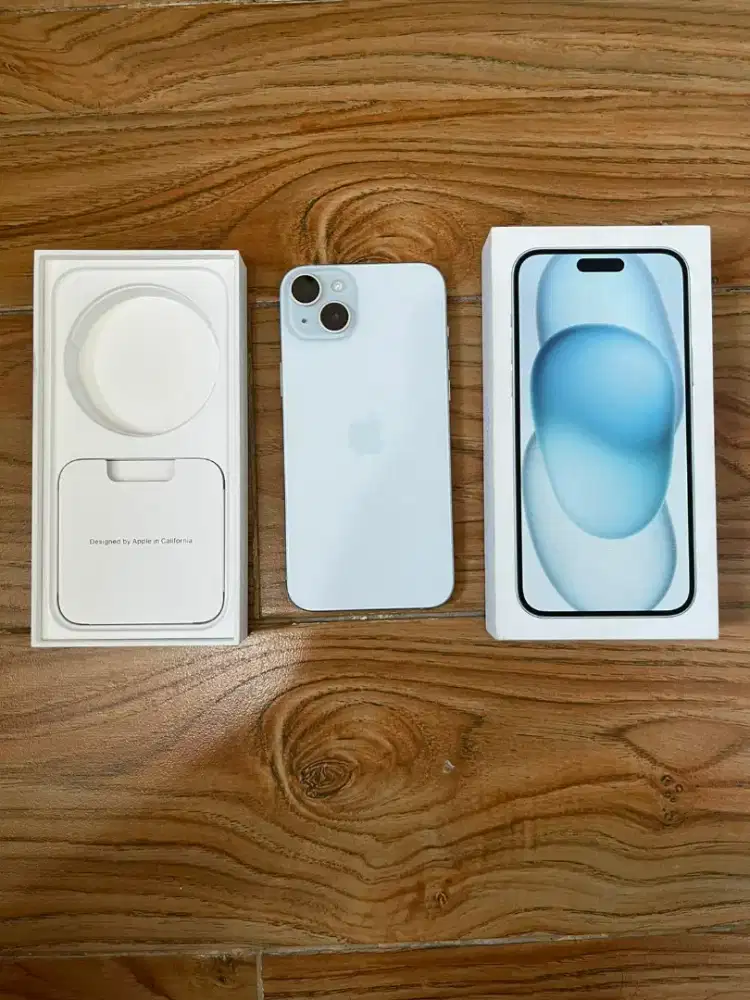 Iphone 15 plus 128gb blue garansi resmi iBox