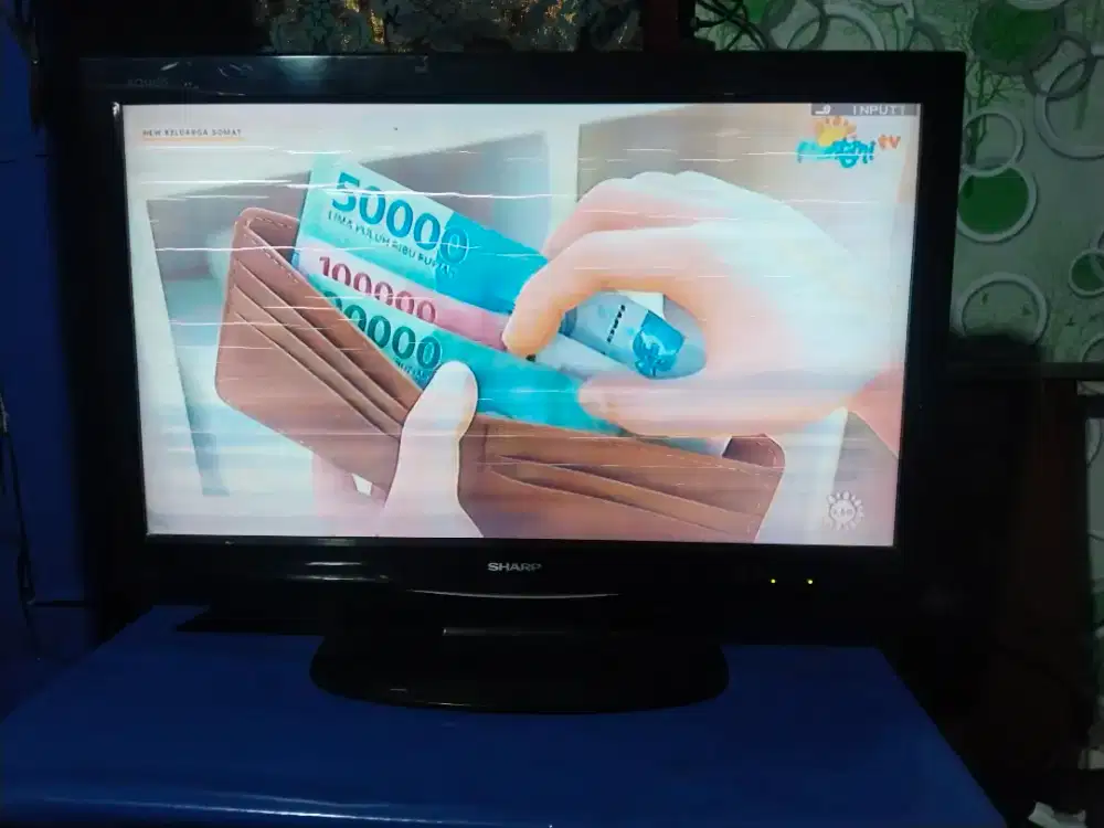 tv lcd sharp 32in