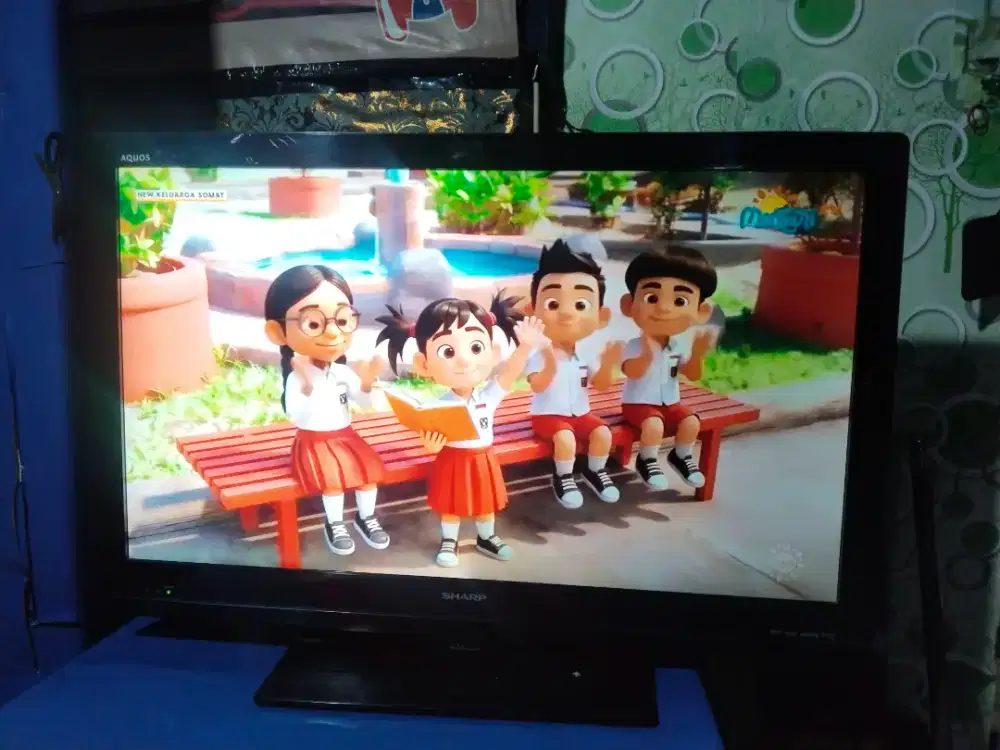 tv lcd sharp 40in