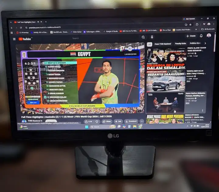 Layar Monitor Komputer Merk LG 20 Inch HDMI VGA 20M37H-B Mulus Normal