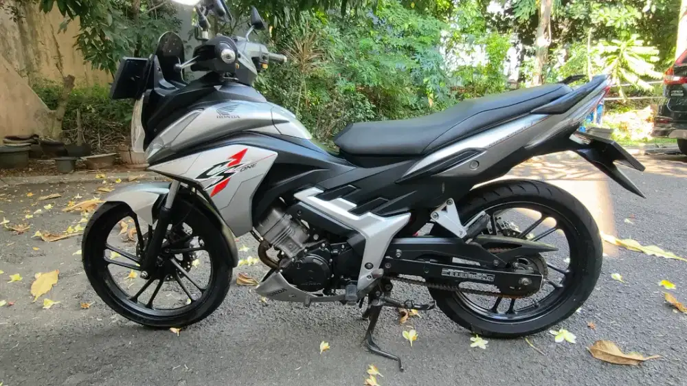 Honda CS1 silver koleksi item
