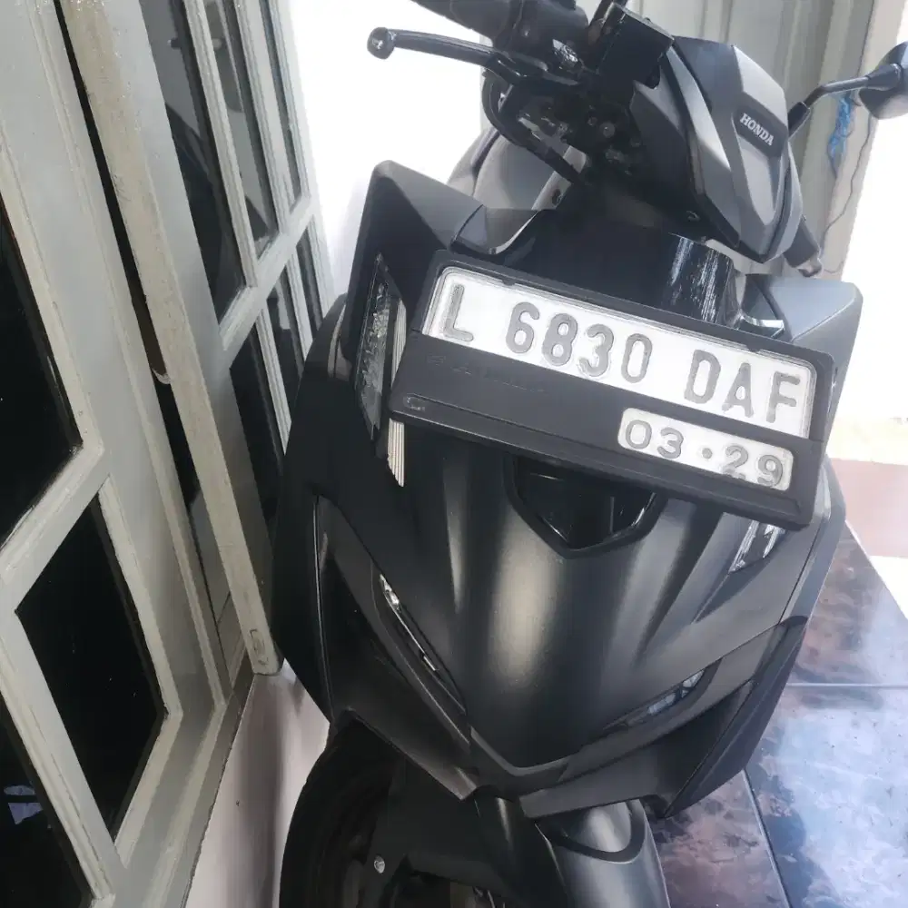 Vario 160 thn 2024 istimewa