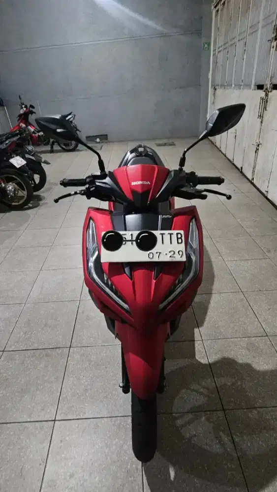 VARIO 125 KEYLESS RED 2024