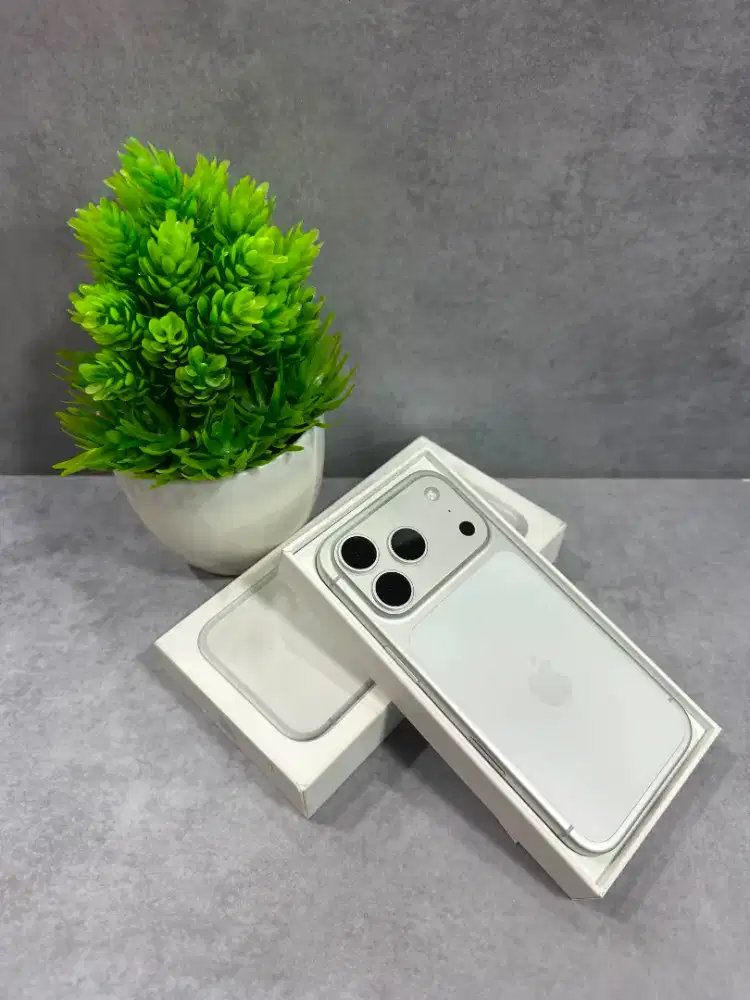 iPhone 17 pro 256gb iBox