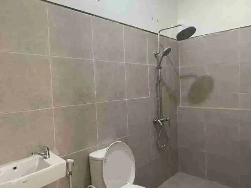 Antapani Tanah Luas Rumah Siap Huni
