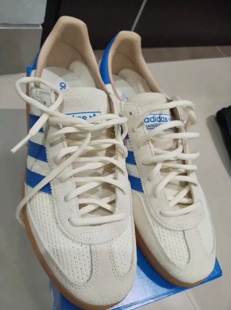 Adidas shoes original barcode kiri dan kanan beda