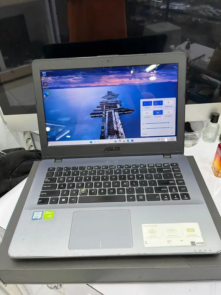 Laptop asus vivobook