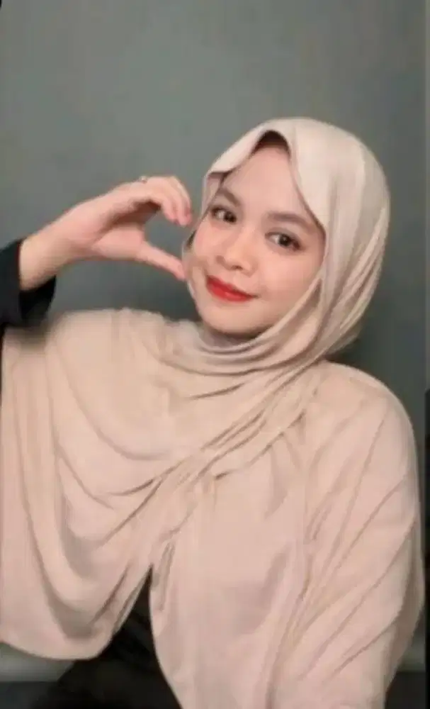 Cari kerja art perempuan