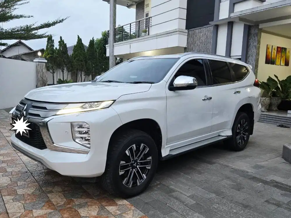 Mitsubishi Pajero Sport Dakar 2x4 Solar AT - Lokasi Kab. Majalengka