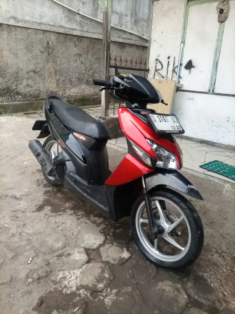 Vario 2009 kumplit isi