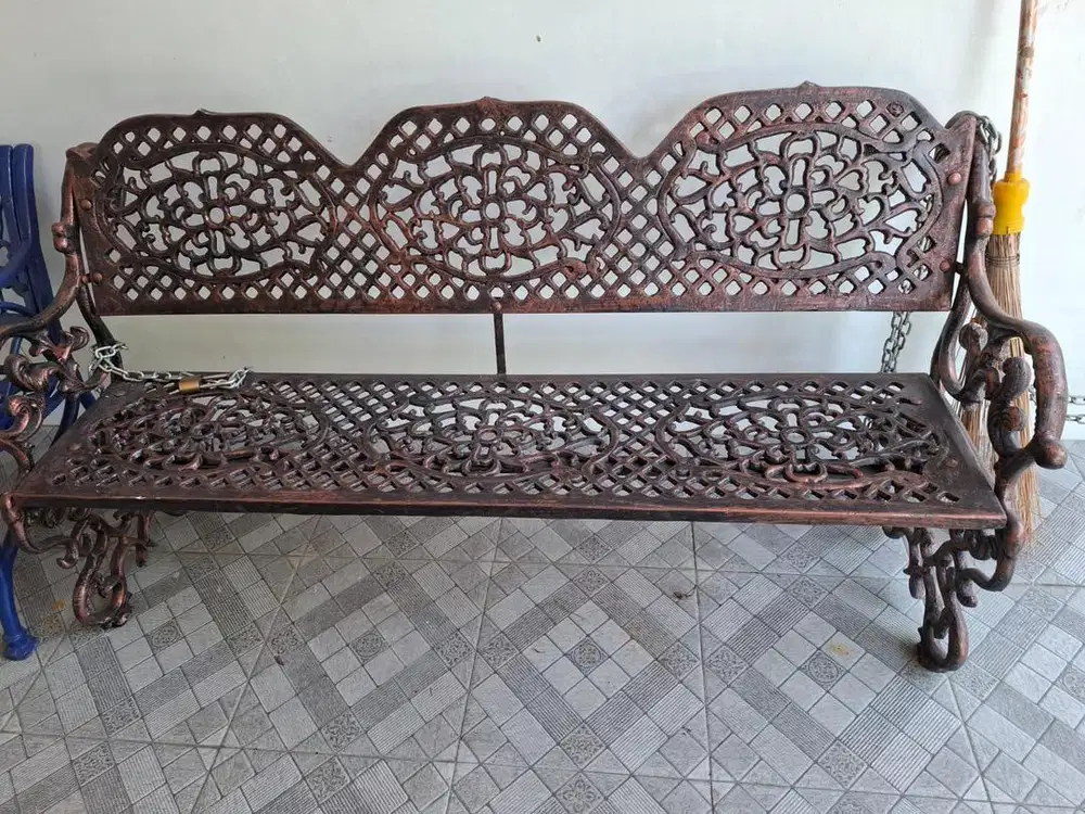 Bangku Halaman / Bangku teras rumah