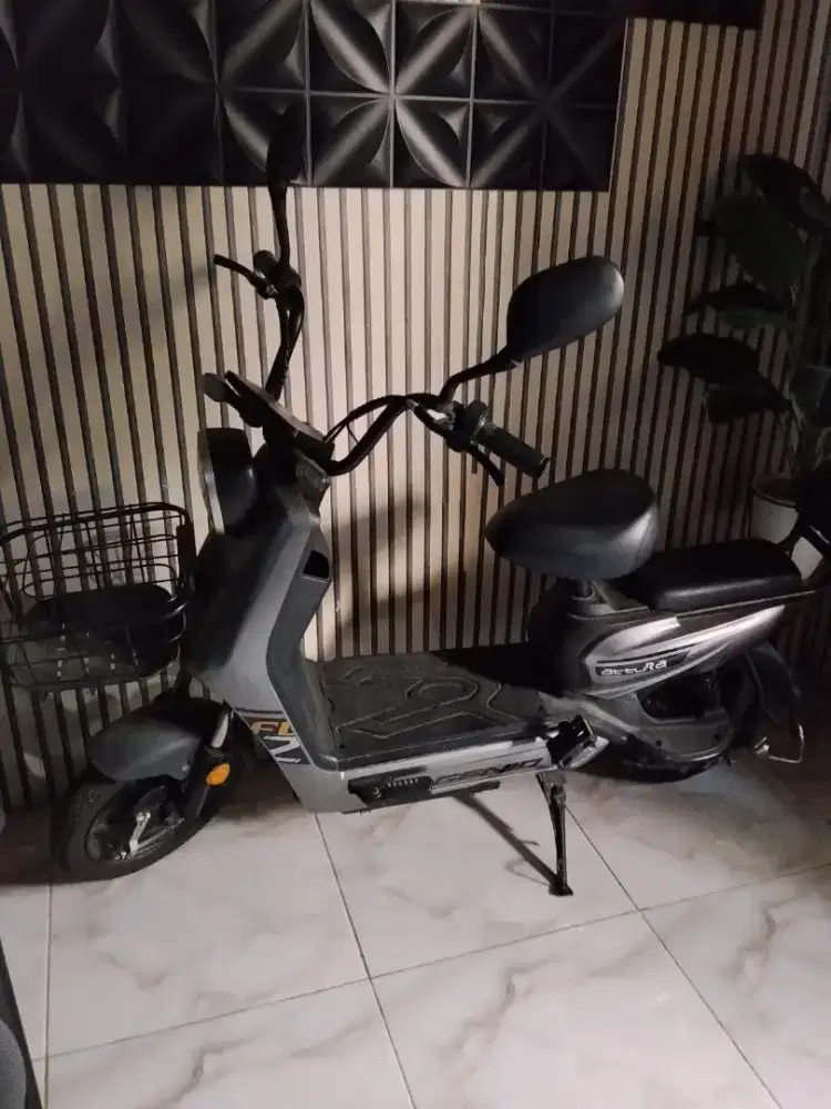 JUAL SEPEDA LISTRIK GENIO