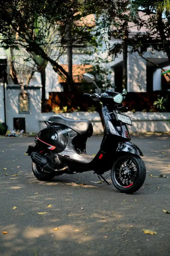 PIAGIO VESPA MATIC SPRINT 150 IGET ABS FACELIFT TAHUN 2018