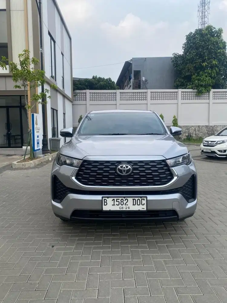 Toyota Innova Zenix Hybrid G HV 2.0 AT 2023