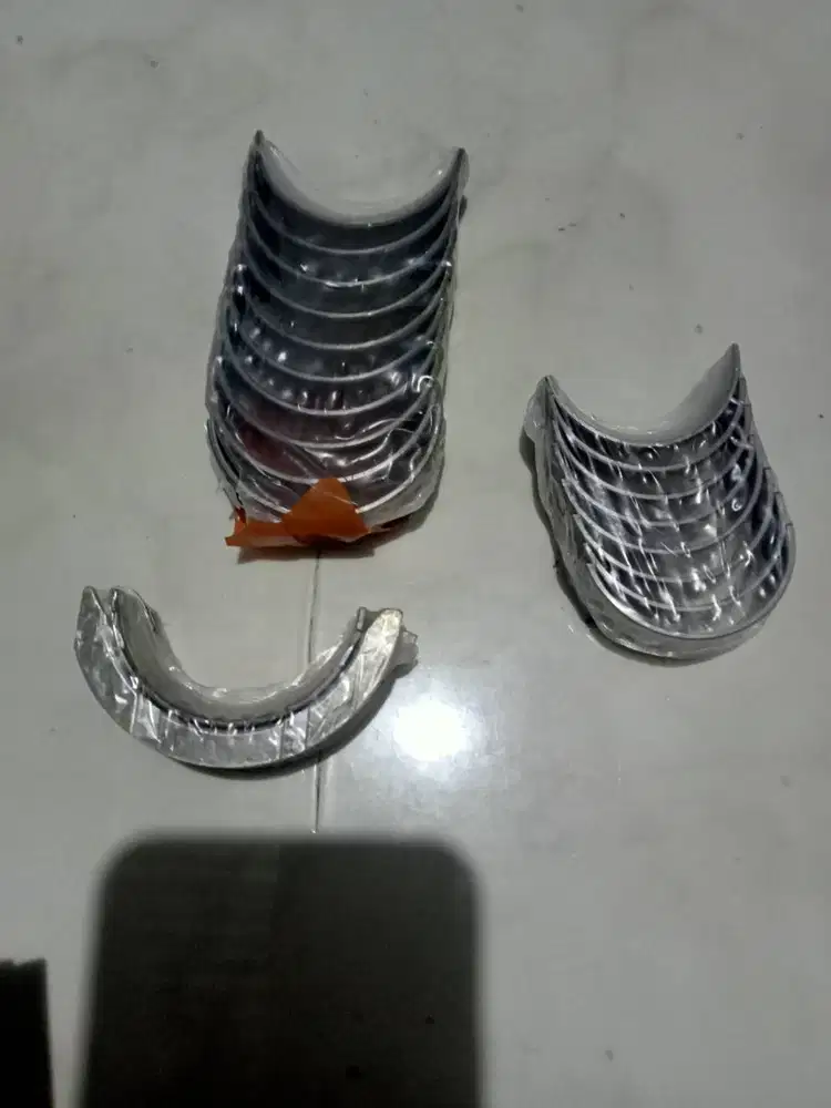 Metal seat.ertiga diesel ukuran standar.bulan .jalan . duduk