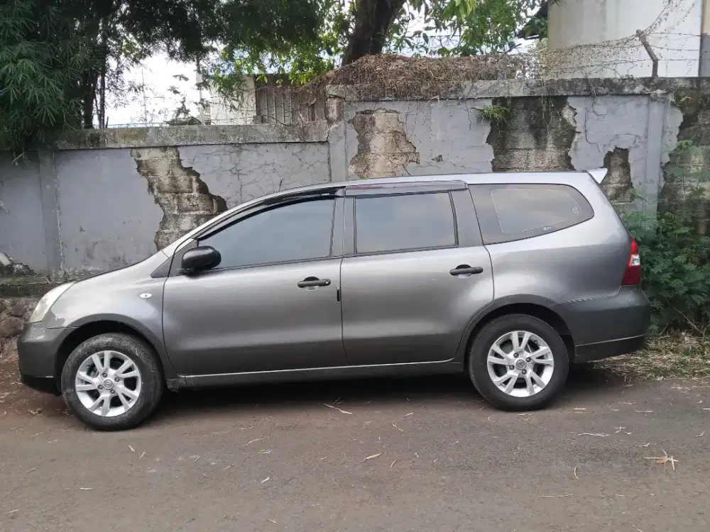 Mobil Nyaman Idaman Keluarga