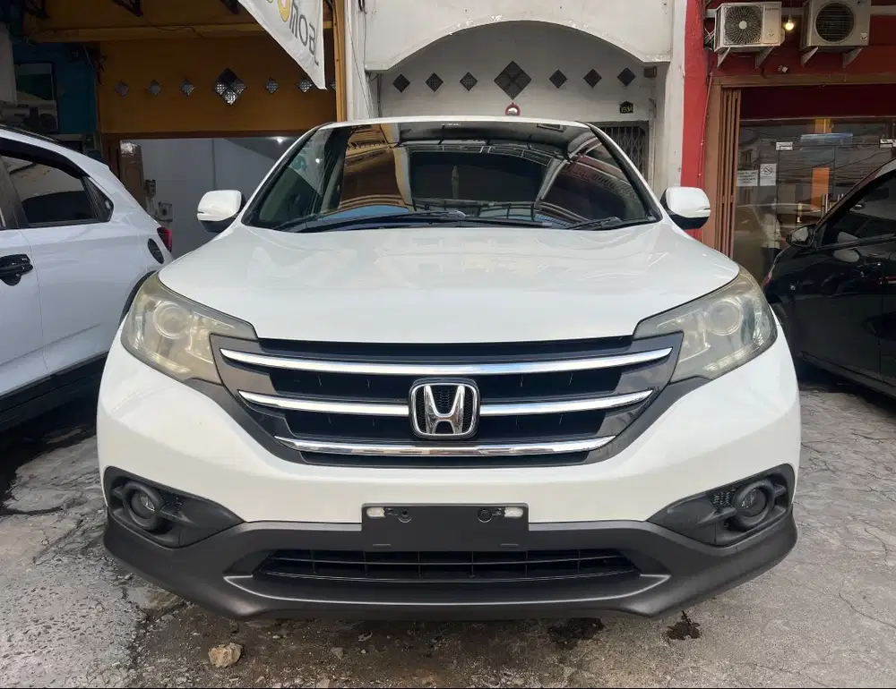 (TDP 27 JUTA!) Honda CRV RM1 2WD 2.0 Automatic Putih 2013 [CR-V]