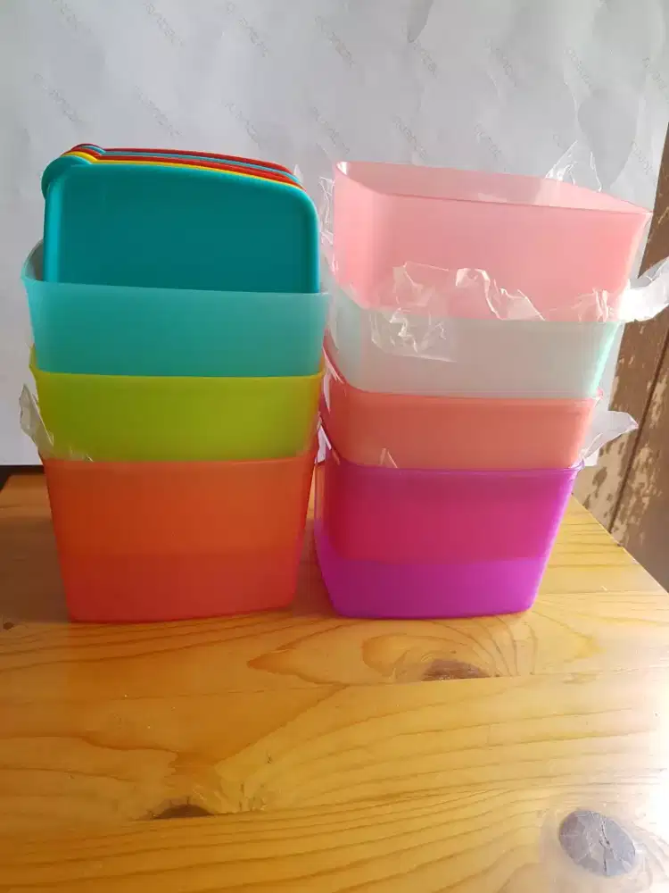 Baru Tupperware
