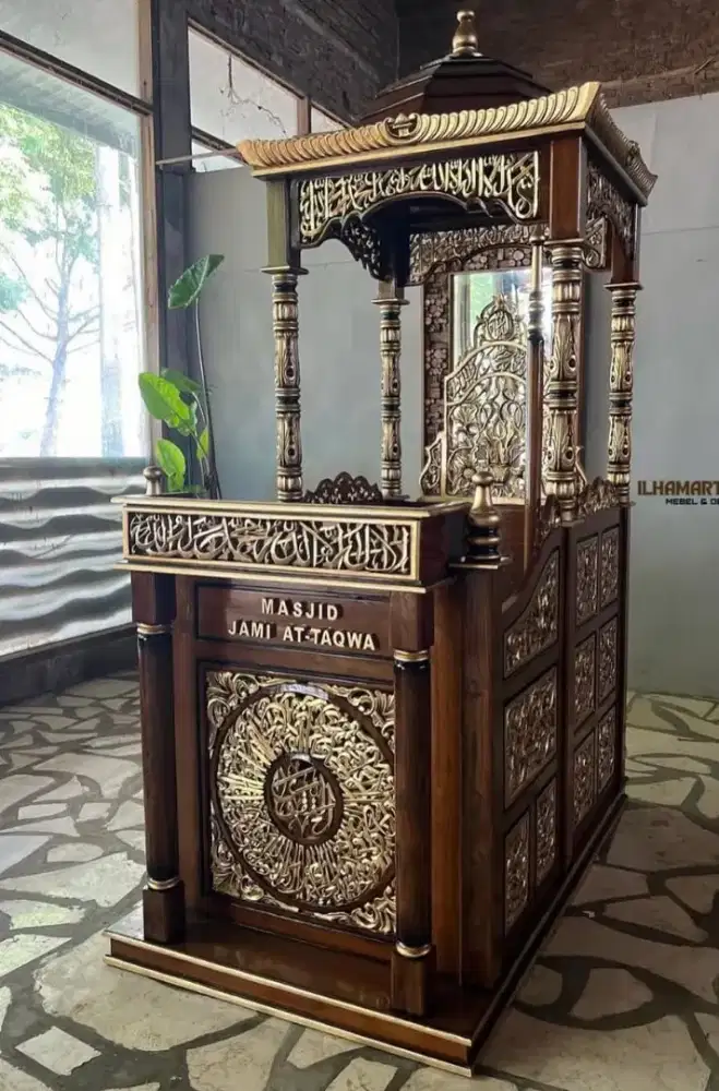 Mimbar kubah mimbar mihrab masjid