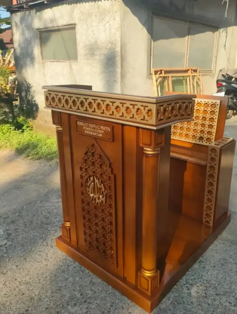 Mimbar podium minimalis mimbar khotbah