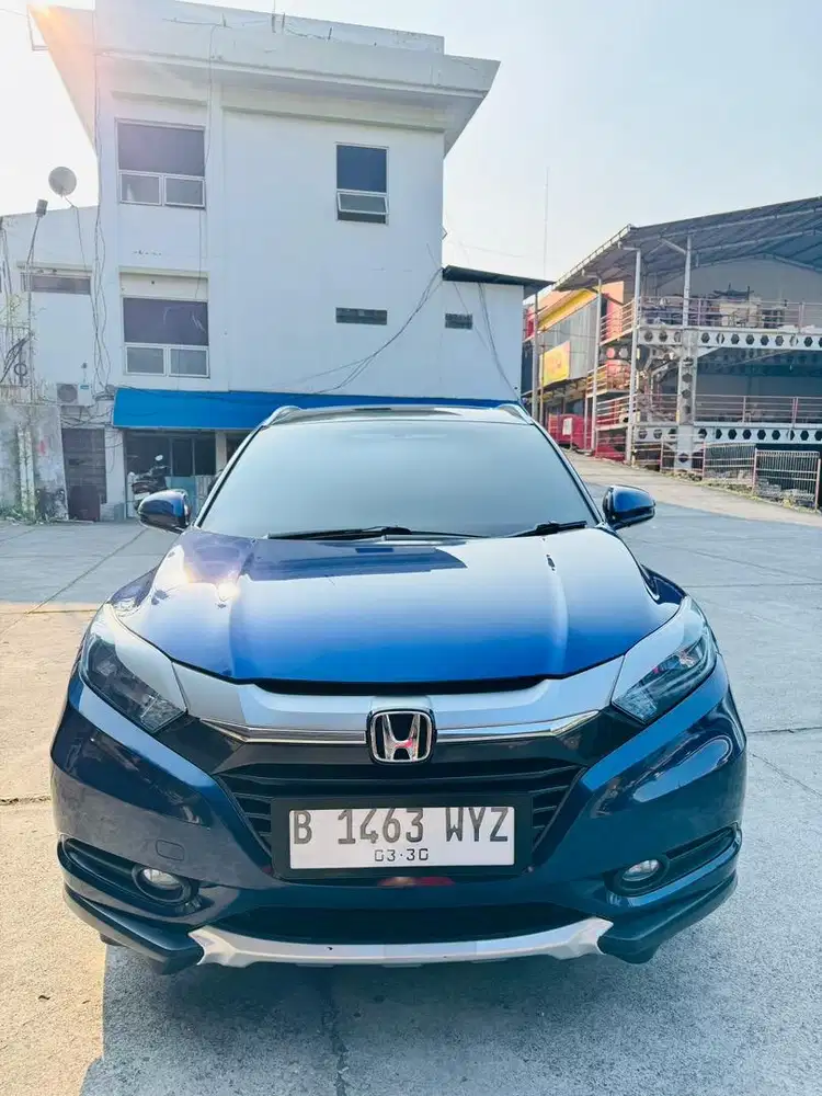 Honda HRV 1.5 E AT MATIC 2015 UPGRADE SUNROOF DLL