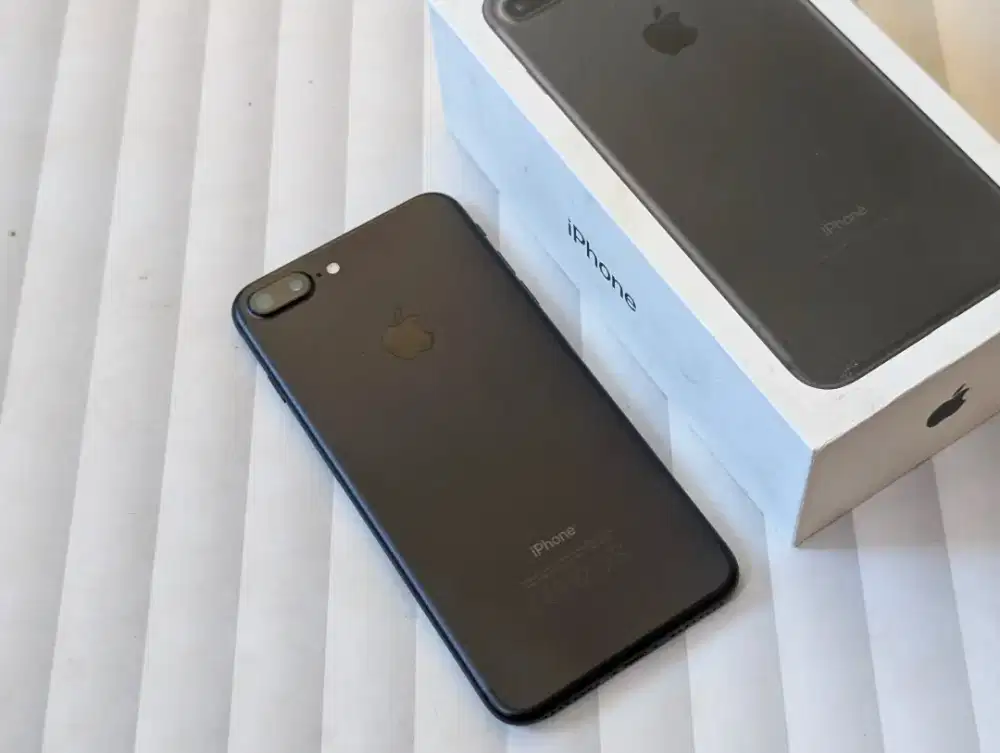 iPhone 7 Plus 128Gb imei whitelist fullset original
